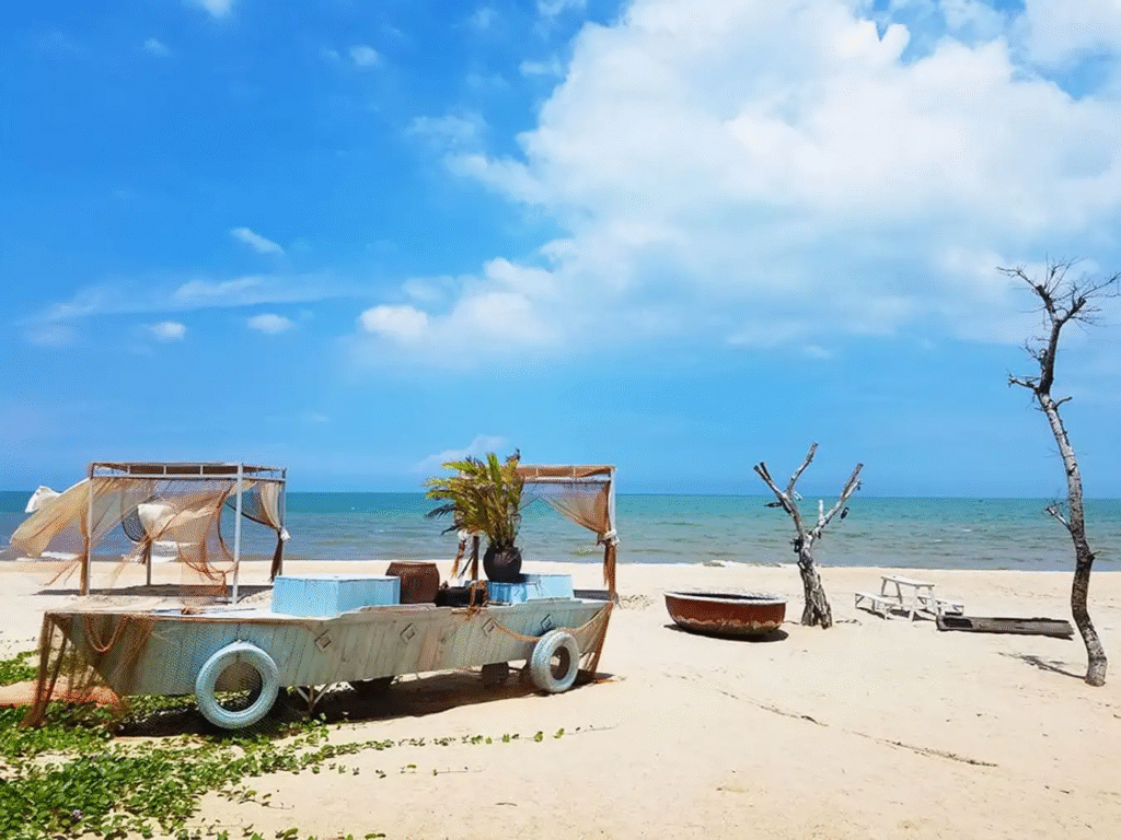 Khu du lịch biển cam bình - Viên ngọc ẩn giữa lòng Bình Thuận